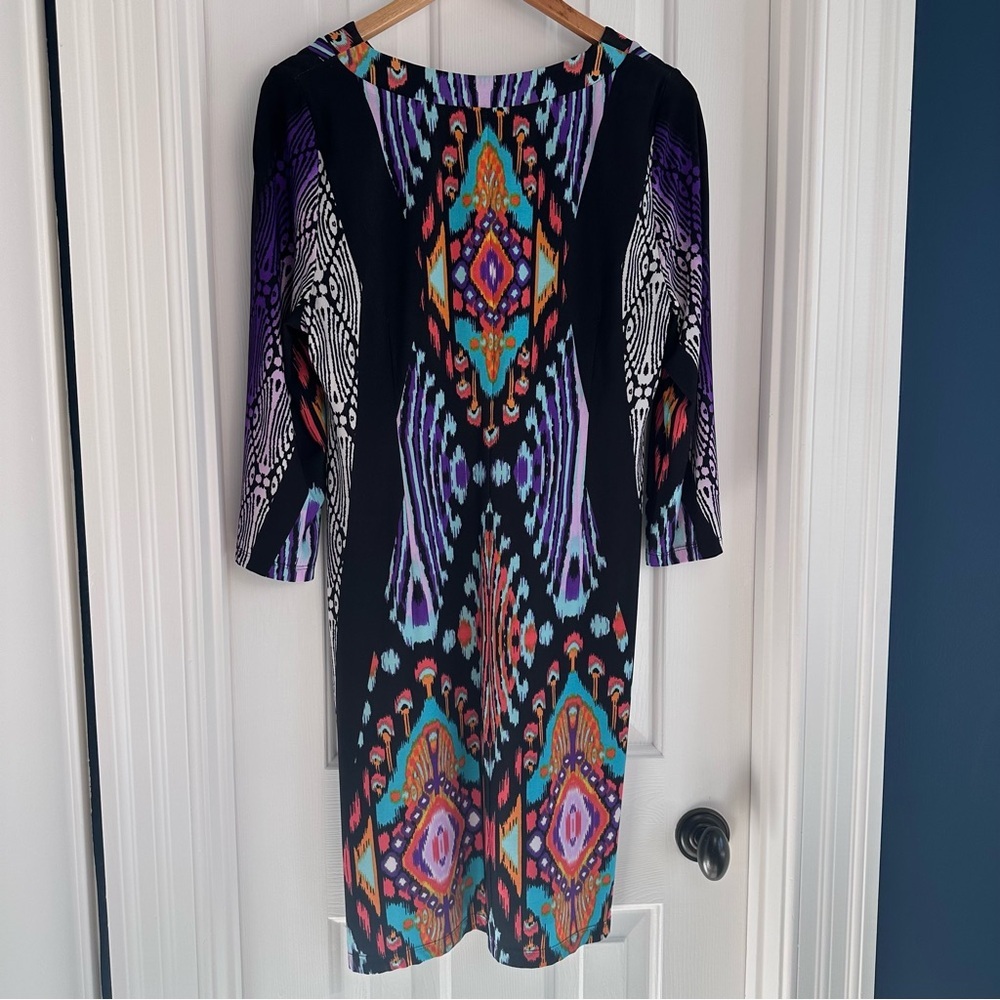 Women Chico's Multicolor Abstract Shift Dress EUC - Picture 2 of 6